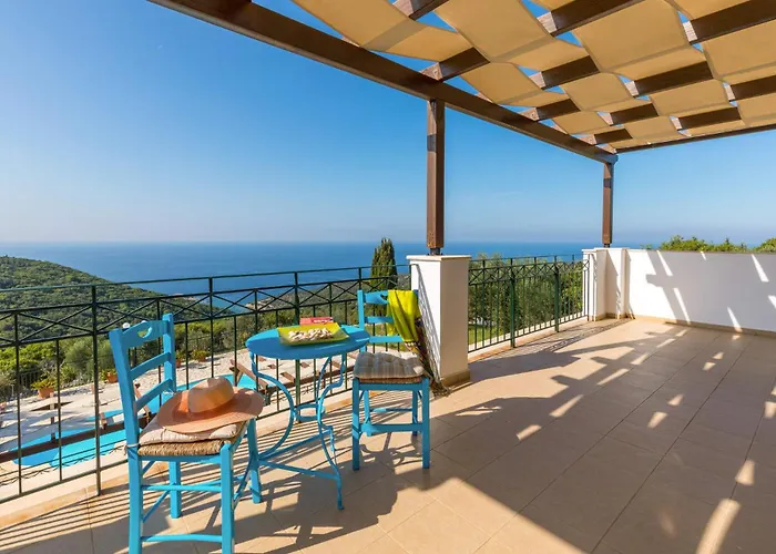 Cassandra Fiskardo By *