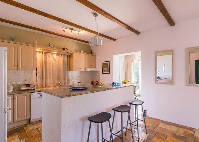 Villa Cassandra Fiskardo By Vingli